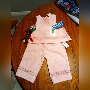 Baby Headquarters Capri Set. Linen Blend. Size 18 Months